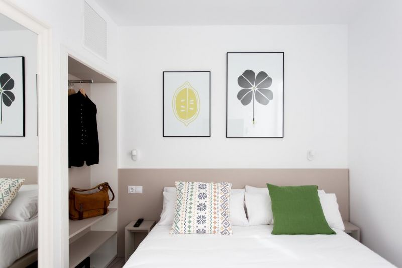 Apartamentos Wallace Valencia 4*