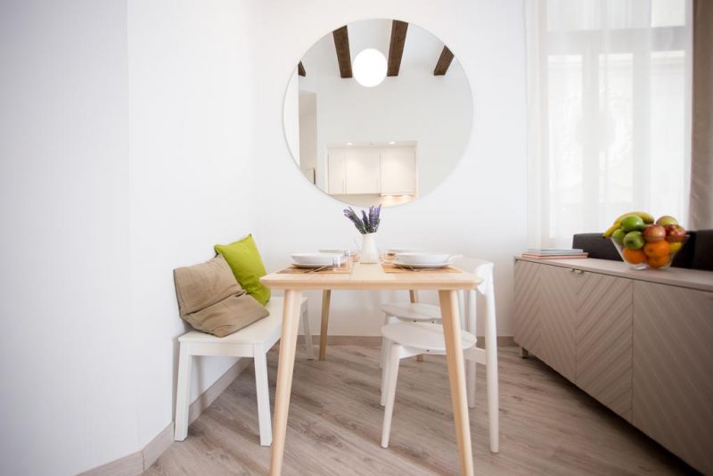Apartamentos Wallace Valencia 4*