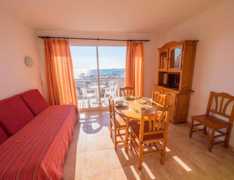 Ar Europa Sun Apt 2*