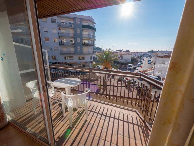 Ar Europa Sun Apt 2*
