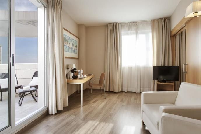 Atenea Aventura Aparthotel 4*