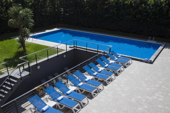 Atenea Aventura Aparthotel 4*