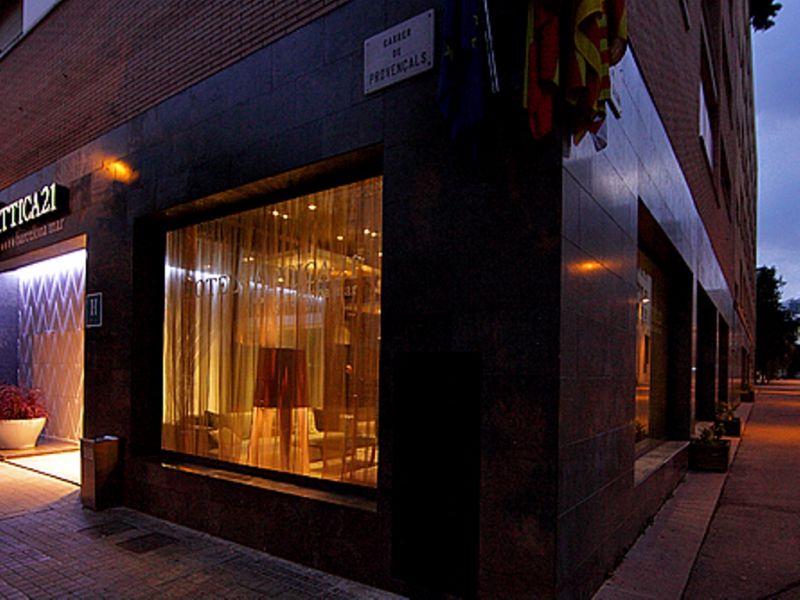 Attica 21 Barcelona Mar 4*