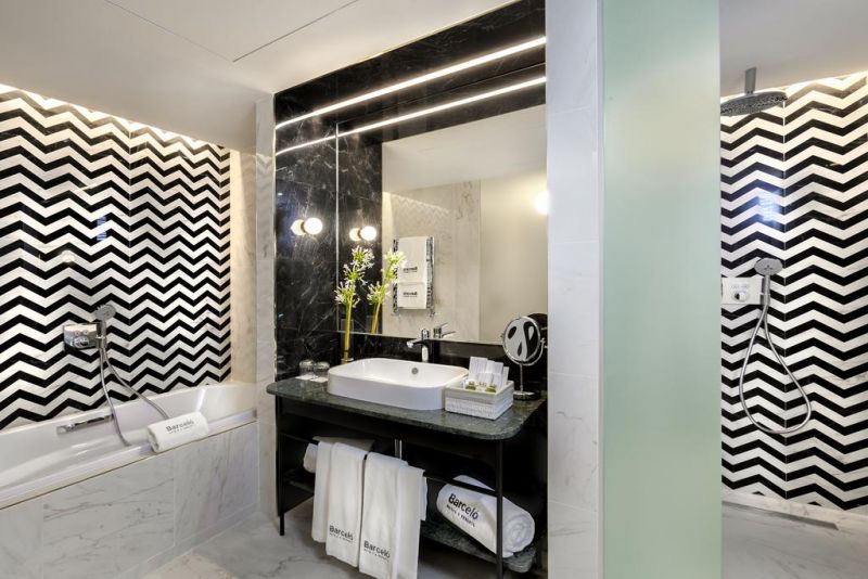 Barcelo Torre De Madrid 5*