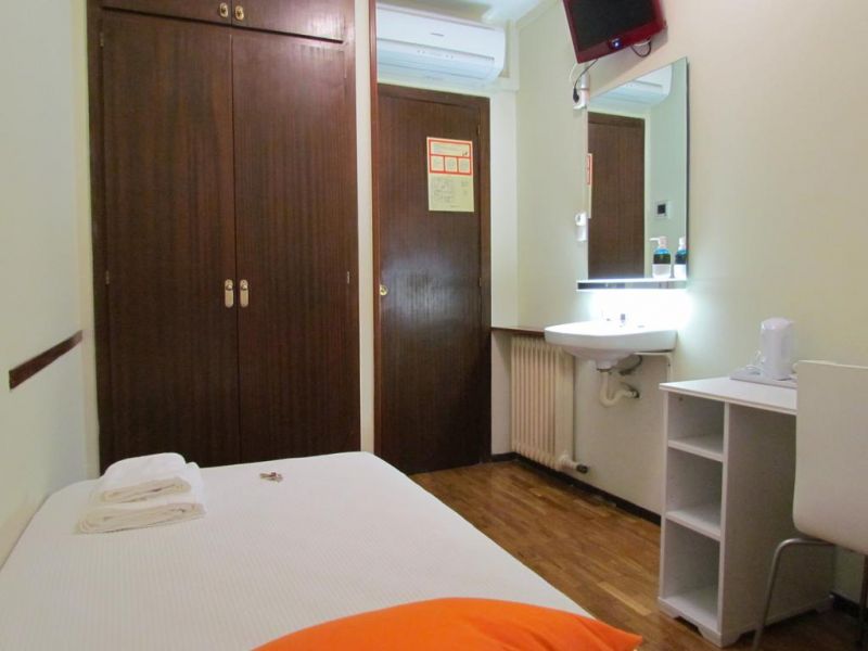 Barcelona City Seven 1*