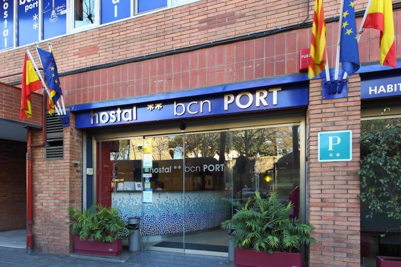Bcn Port Hostal 2*