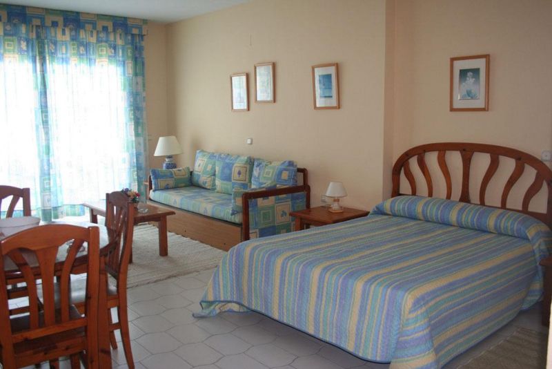Benal Beach Apt 2*