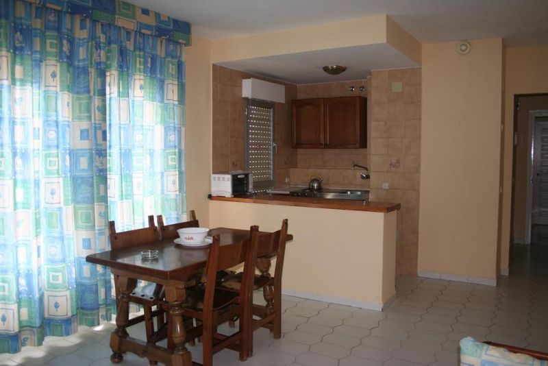 Benal Beach Apt 2*