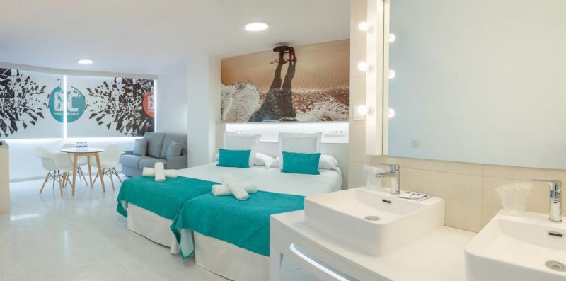 Benidorm Celebrations Pool Party Resort 3*