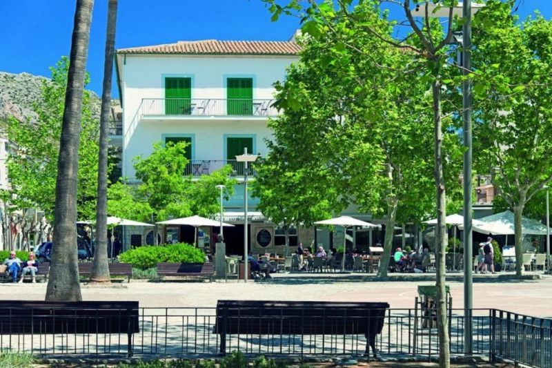 Borras Hostal 3*