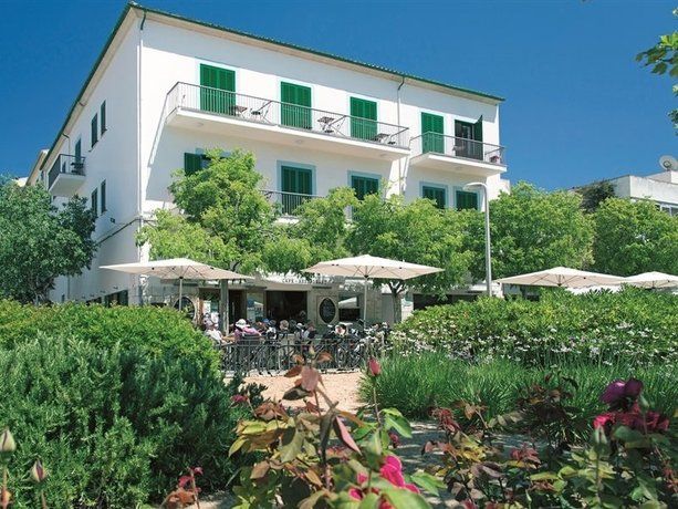 Borras Hostal 3*