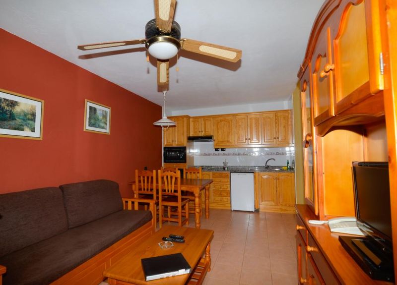 Castillo Beach Club Lake 2*