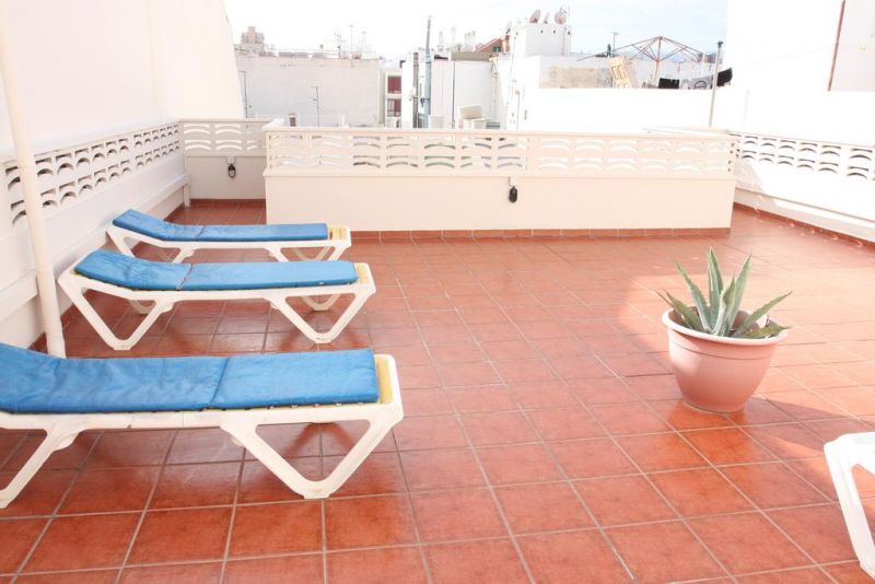 Catalina Park Apt 2*