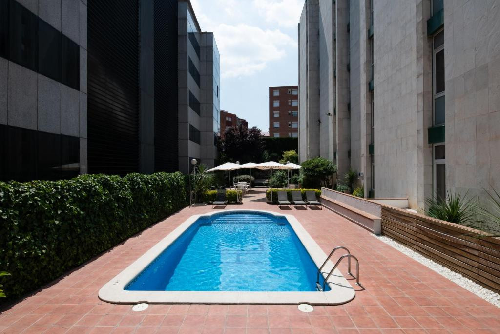 Catalonia Bristol 3*