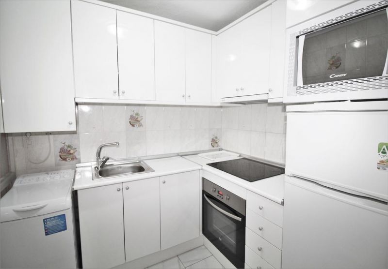 Edimar Apt 3*
