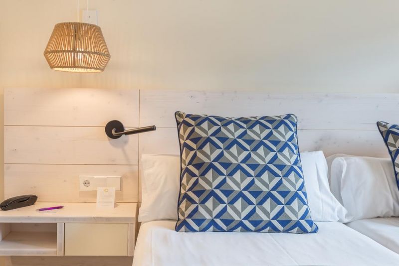 Fergus Style Soller Beach 4*