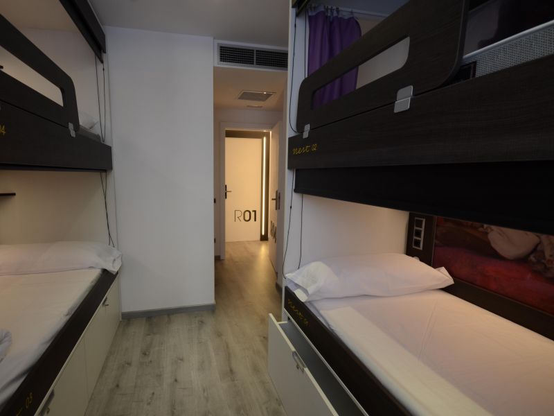 Free Hostels Barcelona 1*