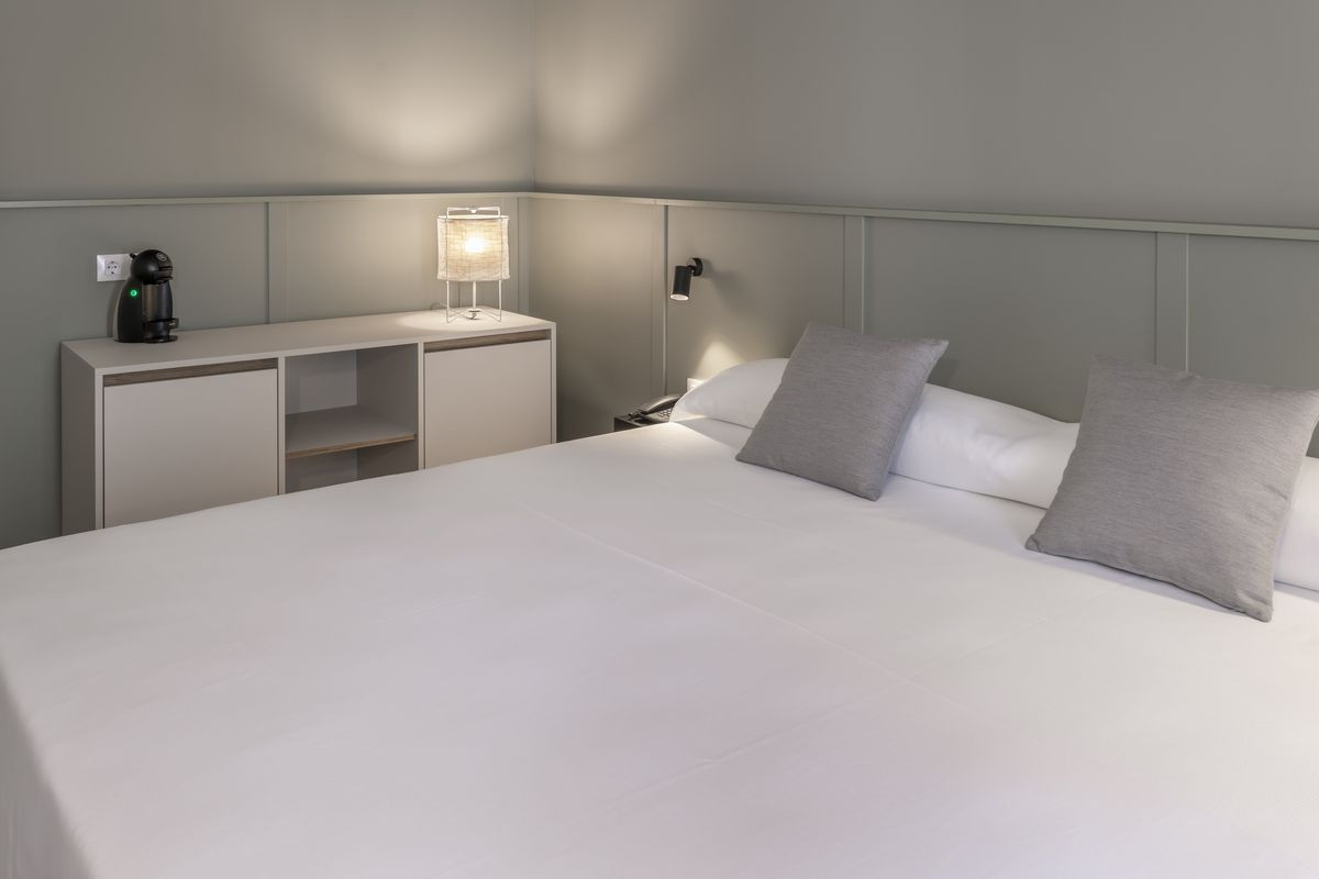 Ght Miratge (Only Adults) 4*