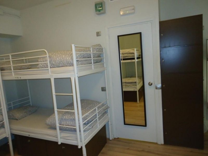 Gracia City Hostel 1*