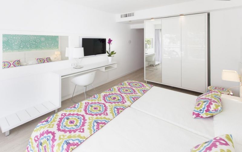 Grupotel Ibiza Beach 4*
