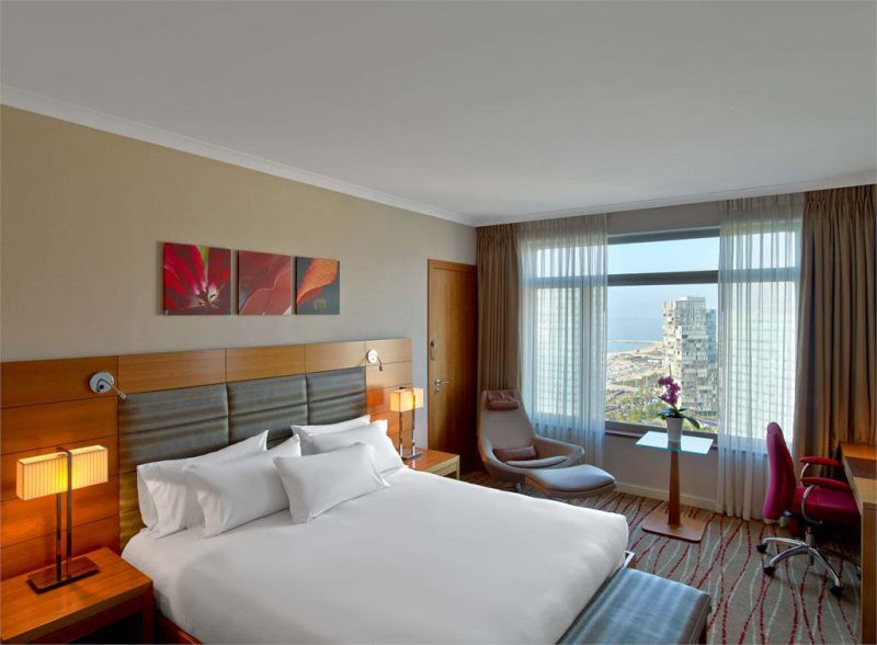Hilton Diagonal Mar 5*