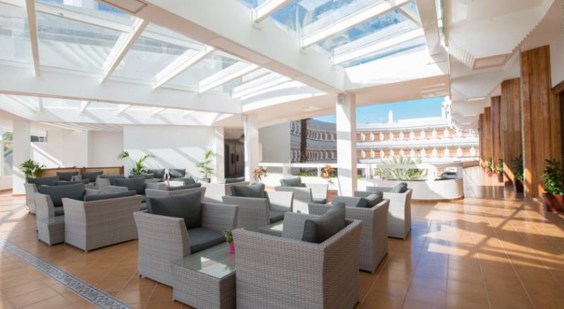 Hl Suite Nardos 4*