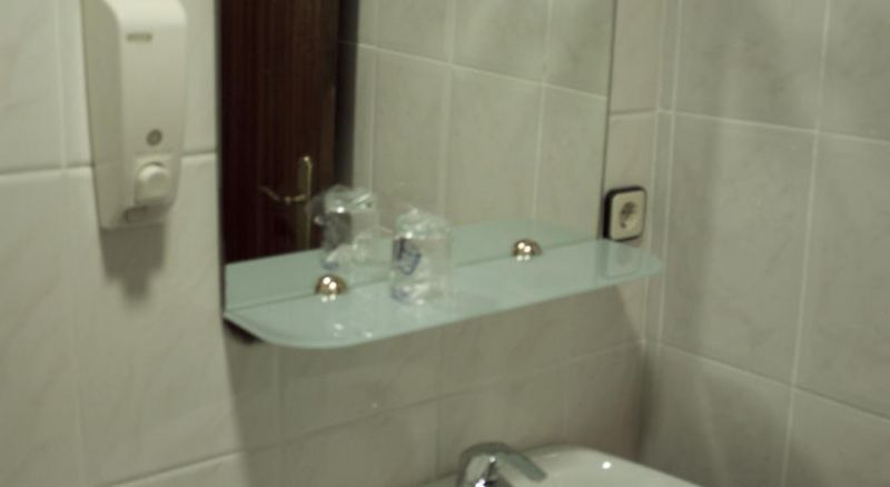 Hostal Abrevadero 1*