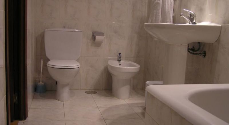 Hostal Aguilar 2*