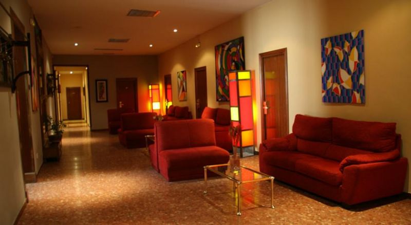 Hostal Aguilar 2*