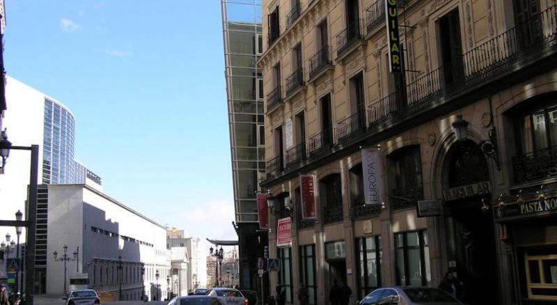 Hostal Aguilar 2*
