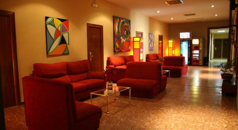 Hostal Aguilar 2*