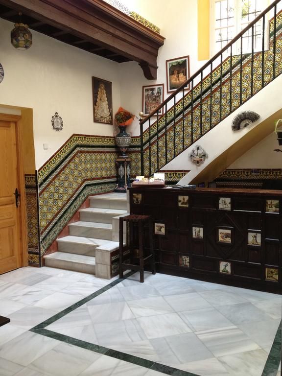 Hostal Atenas 2*