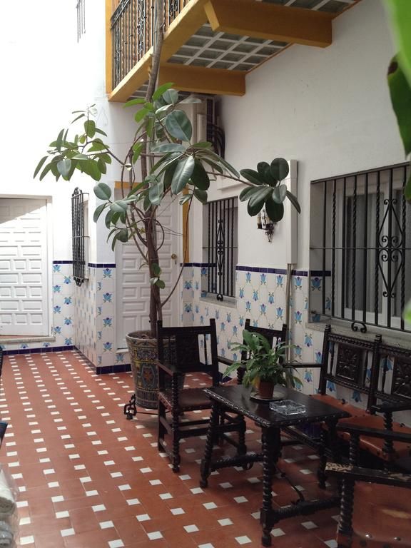 Hostal Atenas 2*