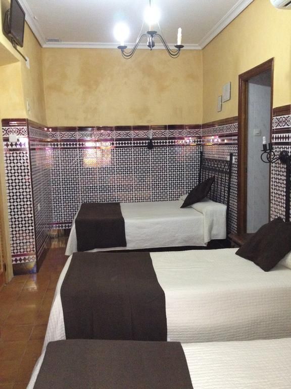 Hostal Atenas 2*
