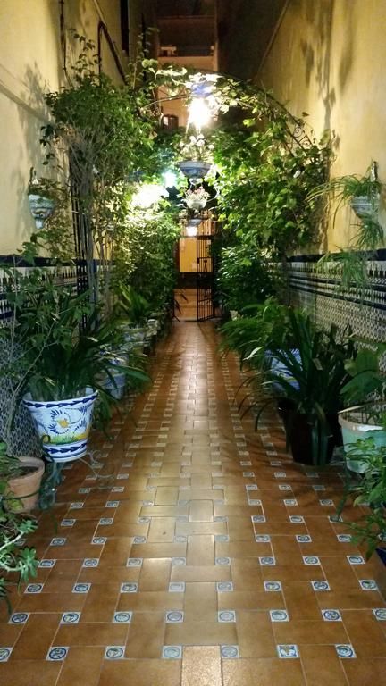 Hostal Atenas 2*