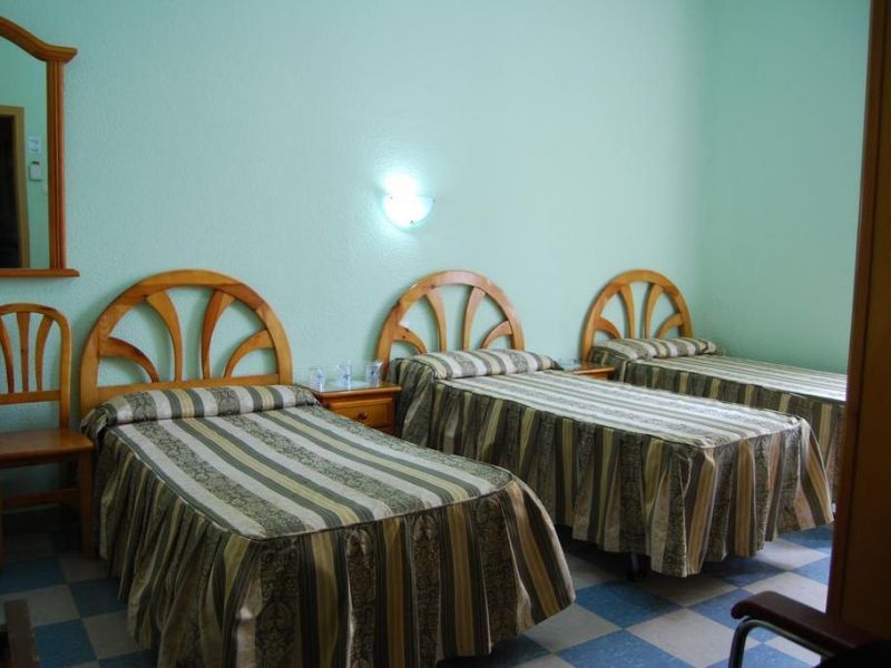Hostal Continental 2*