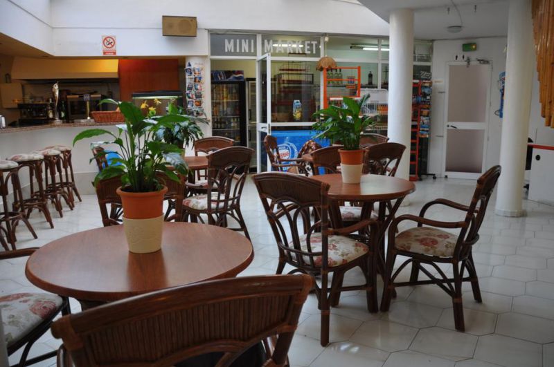 Montenova Apartments 2*