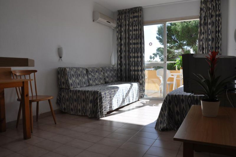 Montenova Apartments 2*