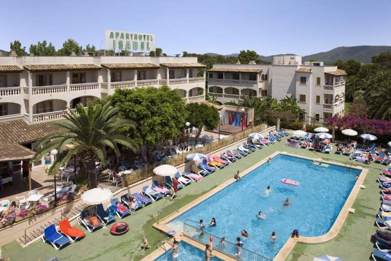 Ola Ferrer Aparthotel Isabel 3*