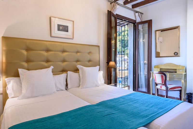 Palacio De Santa Ines 3*