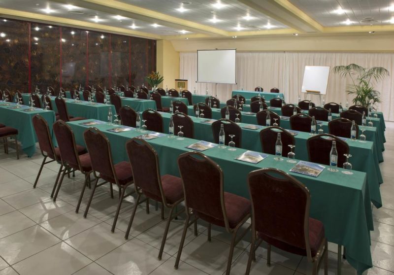 Poerto Palace 4*