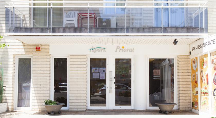Priorat Apartments 3*