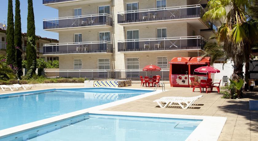 Priorat Apartments 3*
