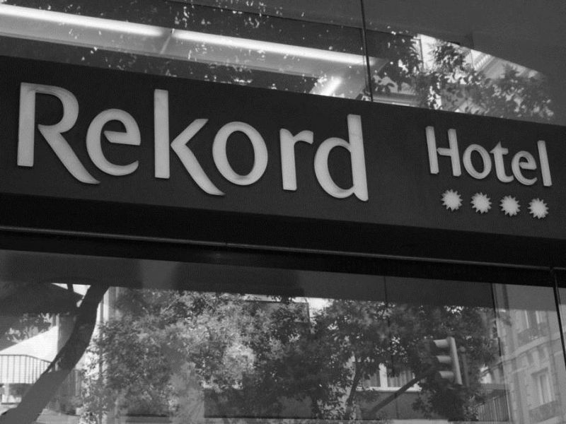 Atenea Rekord Suites 4*