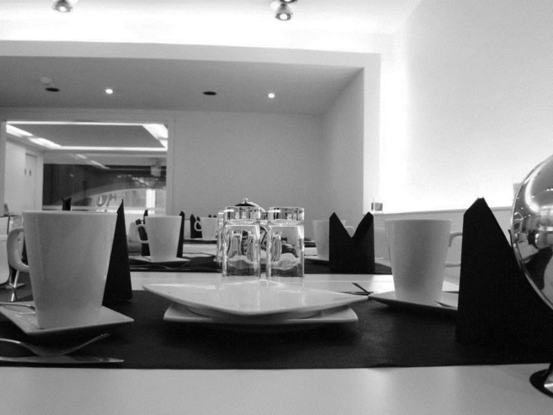 Atenea Rekord Suites 4*