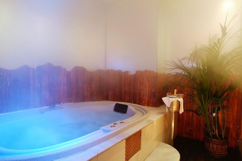 Serrano Palace 5*