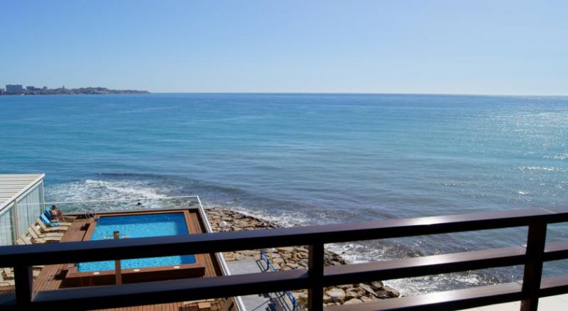 Suite Del Mar 4*