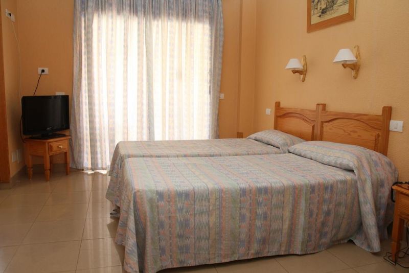 Tenerife Ving 2*