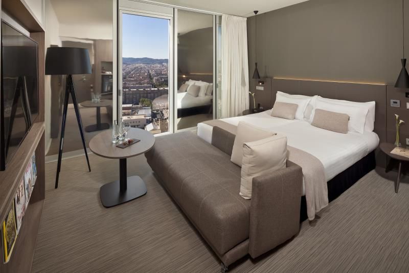 The Level At Melia Barcelona Sky 5*