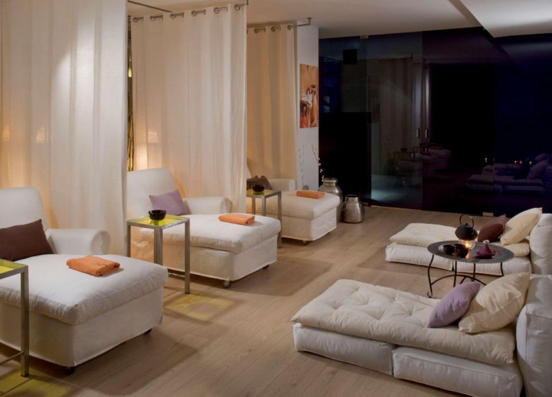 The Level At Melia Barcelona Sky 5*